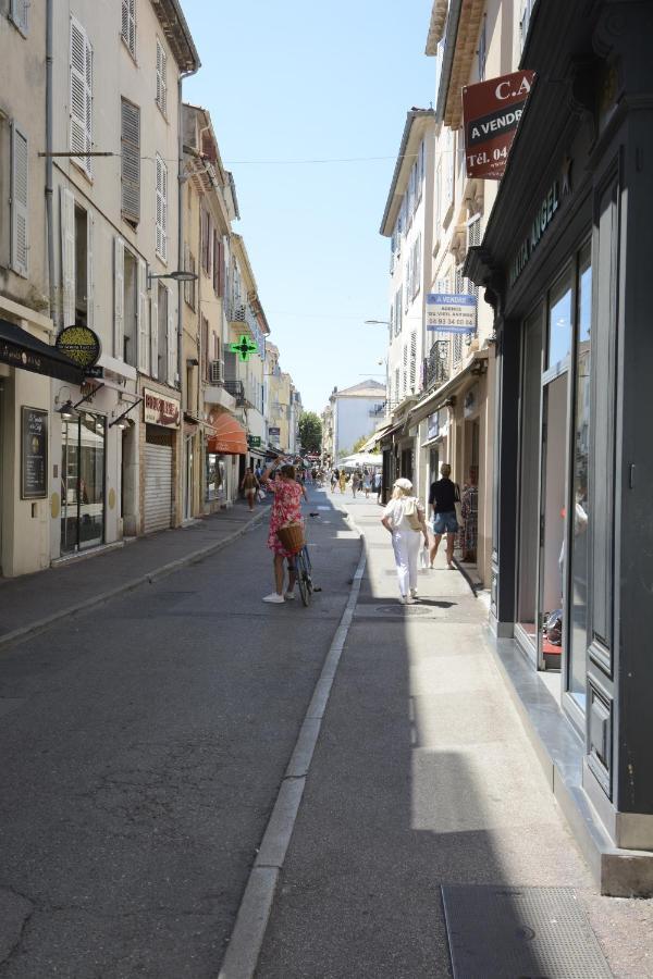 Old Town Antibes Apartment Bagian luar foto